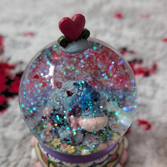 Disney Traditions Eeyore snow globe - Picture 5 of 6
